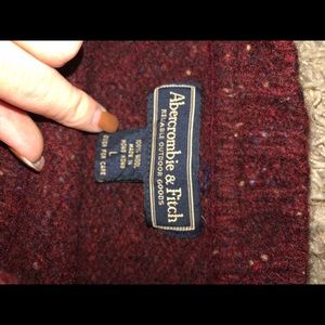 Abercrombie & Fitch sweater!!